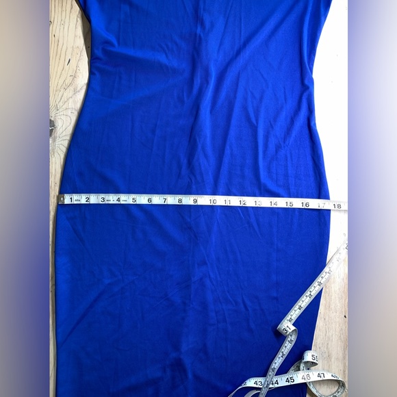 Long Sleeve Square Neck Bodycon Midi Dress - Picture 11 of 14